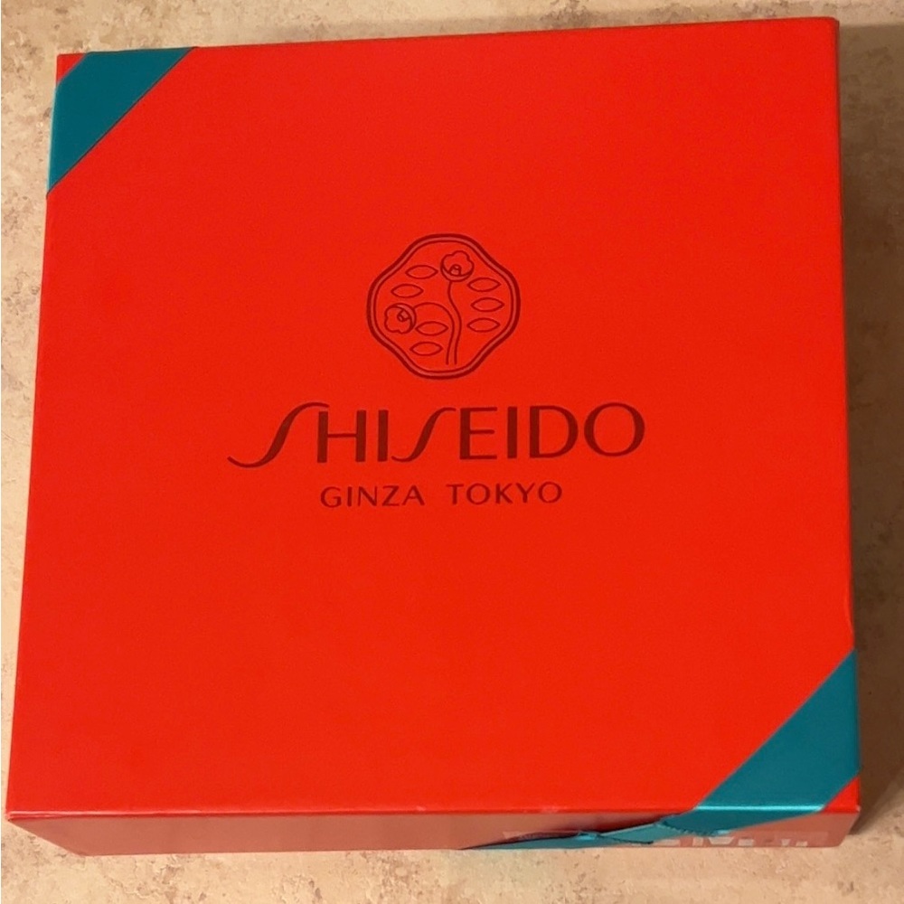 🔥HOST PICK🔥 Shiseido Ginza Tokyo 5pc Age Defense Set - Mother’s Day Gift